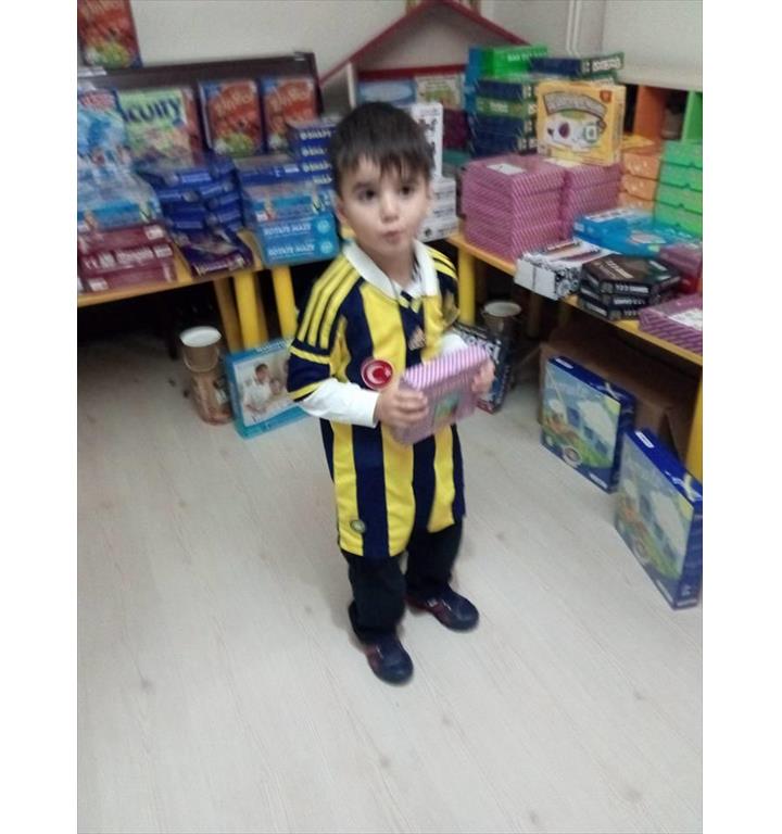 İsimsiz